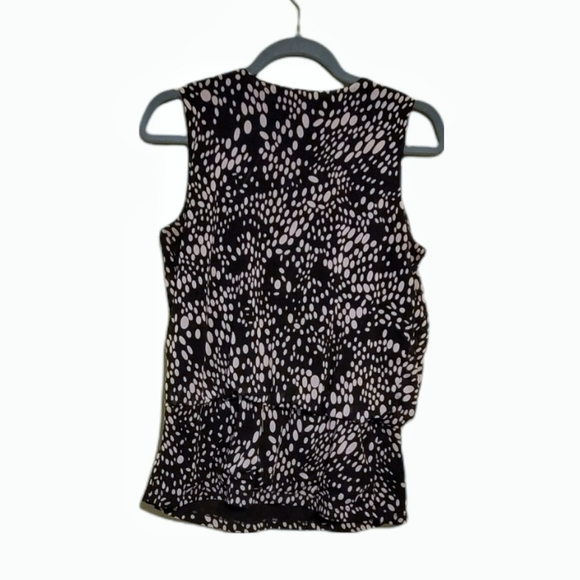 Relativity Black and White blousey tank top. - Picture 2 of 3